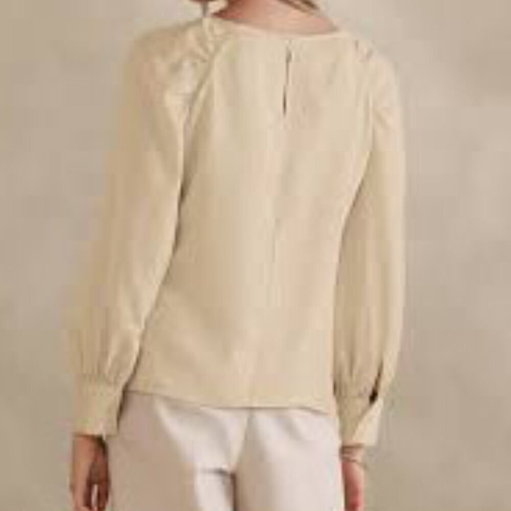 Banana Republic Oyster Pearl Ruche-Sleeve Blouse Size: Small - Picture 9 of 9